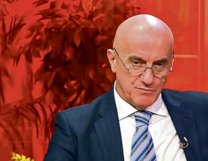 Дали Дака му дал 300.000 евра на Заев а тој ги искористил за промоција на референдумот за името?