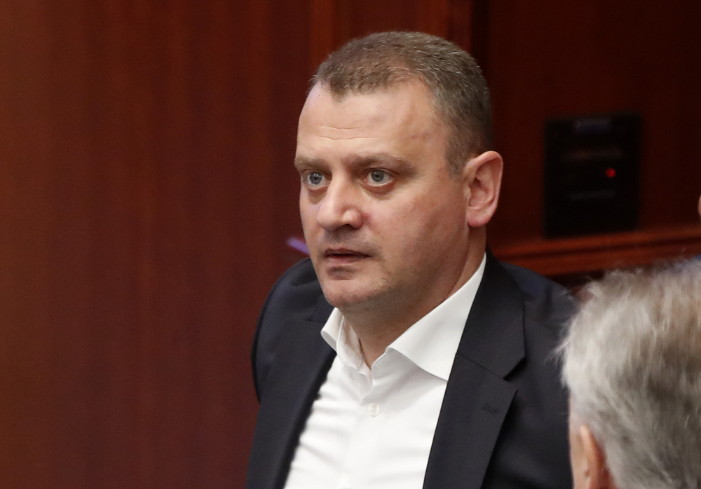 Трајчулески: ВМРО-ДПМНЕ „кочи“ за двојно државјанство, се плаши од внатрешното „пребројување“