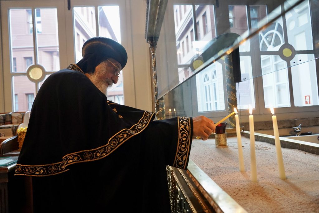 Поглаварот на Коптите на средба со Вартоломеј во Фанар