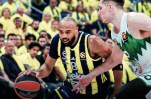 Фенербахче до предност над Жалгирис во плеј-офот