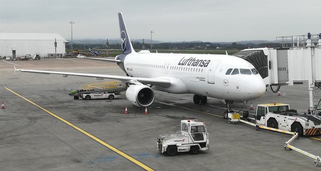 ПОРАДИ КРИЗАТА СО КЕРОЗИН, Луфтханза откажува 20.000 кратки летови до октомври