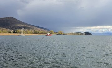 Променливо облачно со повремени врнежи од дожд