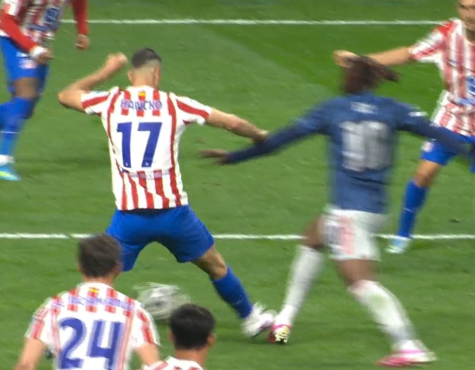 Артета бесен на судиите: Ја гледаа снимката 13 пати, не знам како ова не е пенал