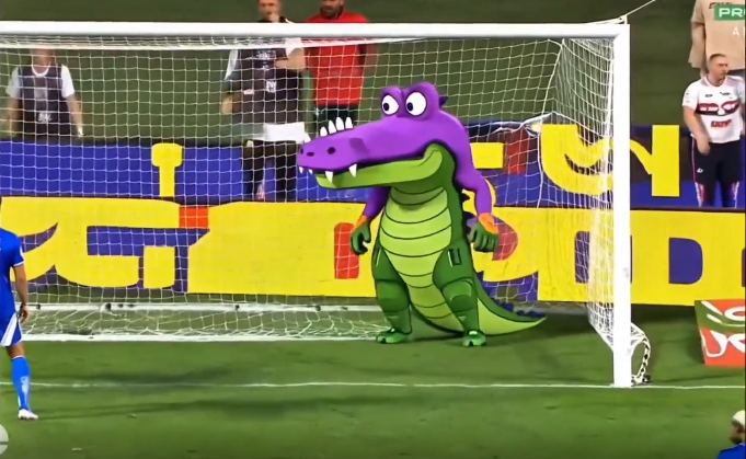 Фудбалер на Крузеиро го мајтапел својот голман со смешно видео, исфрлен е од екипа