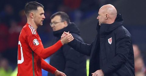 Капитенот на Велс ѝ стави крај на 20-годишната фудбалска кариера