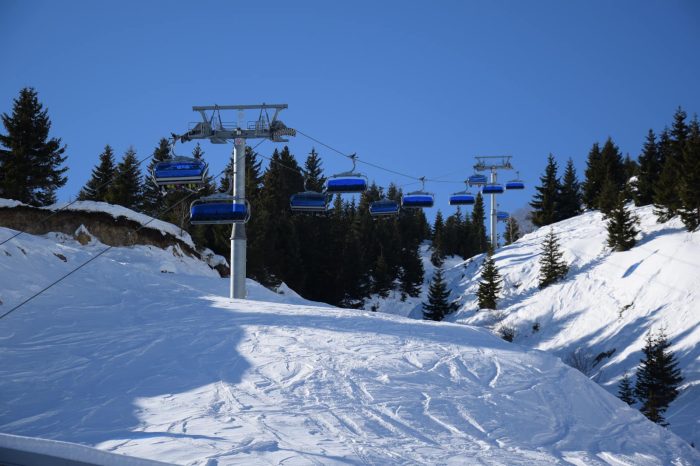 Утрово најстудено на Попова Шапка, попладне и во текот на ноќта локални врнежи од дожд