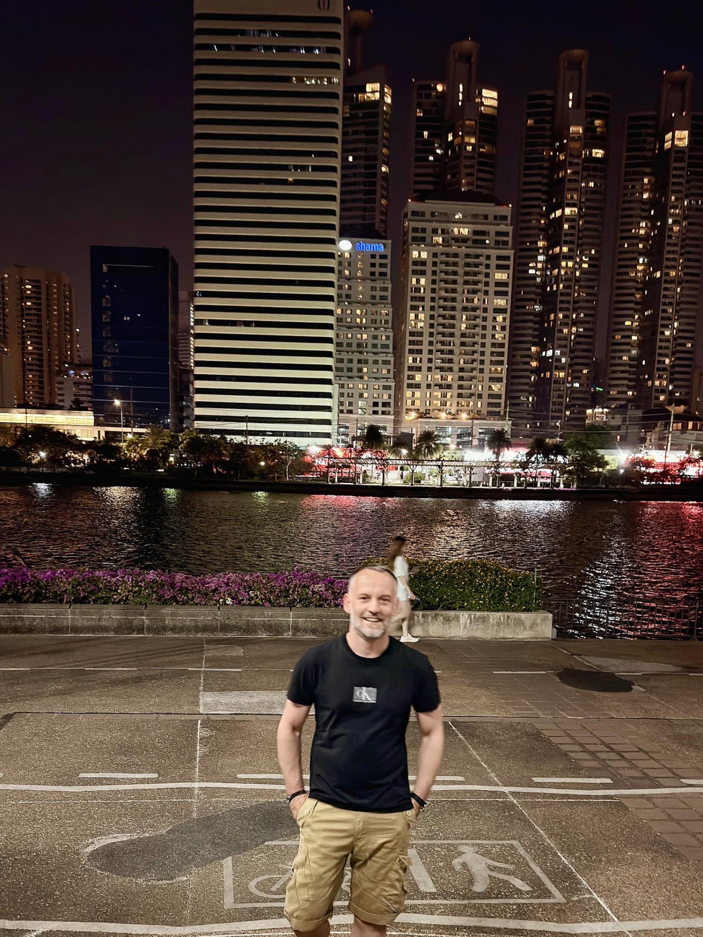 Вицепремиерот Арбен Фетаи на Фејсбук објави дека е во Бангкок