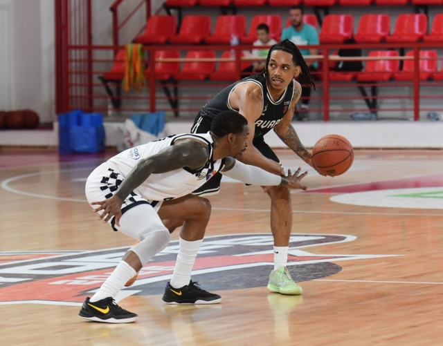 ТФТ им се врати на победите: Ташовски му даде 32 поени на Маџари (ФОТО)