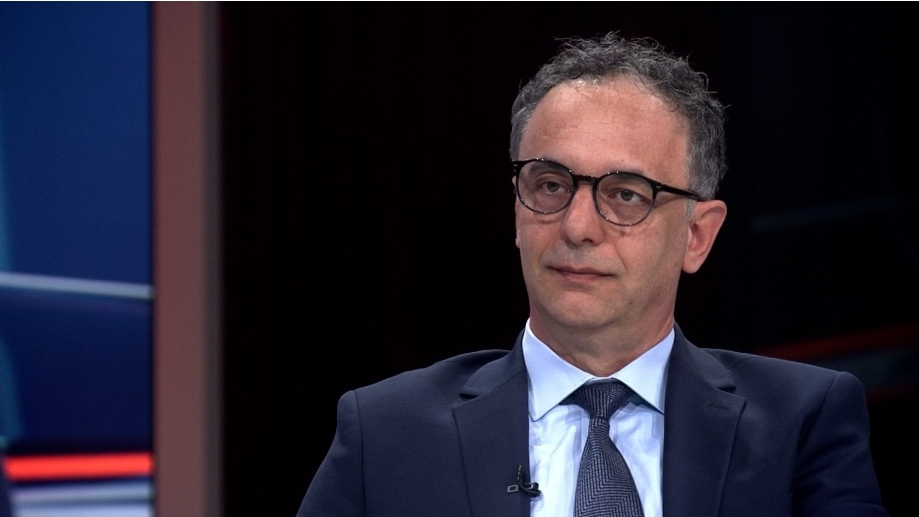 Алиу за 360 : Не комуницирам со Арбен Фетаи, не доаѓа на владини седници!