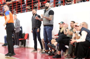 Поддршка од легендата: Перо Антиќ навиваше за ТФТ (Фото)