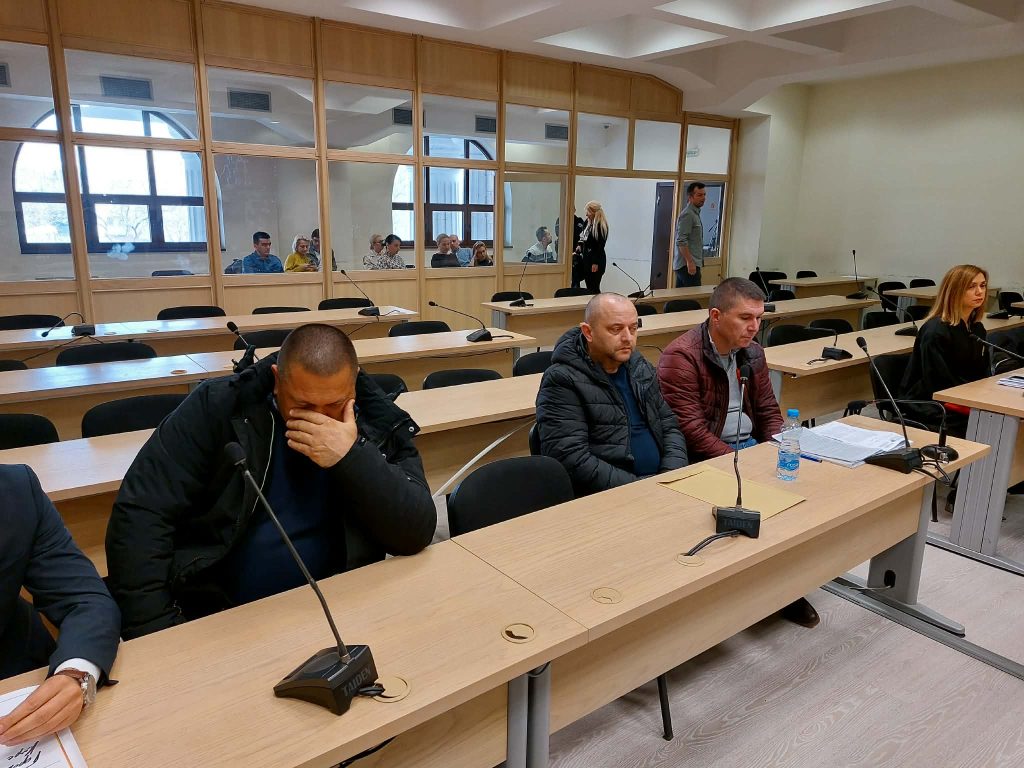 Заврши судењето на тројцата полицајци обвинети во врска со „Пулс“, пресудата закажана за 5 мај