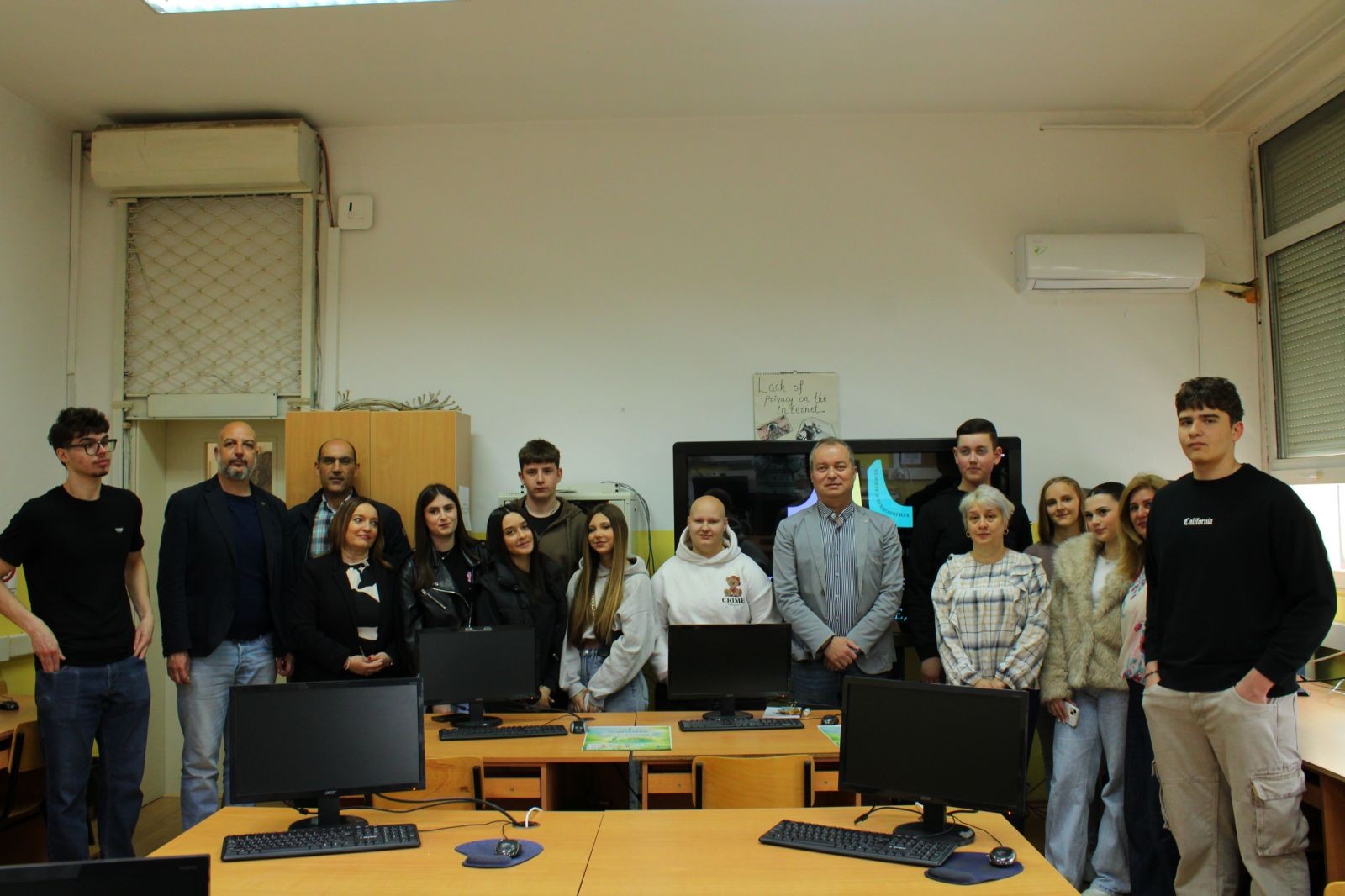 „Учениците од СУГС‘Димитар Влахов’ – Скопје се двигатели на зелената иднина“