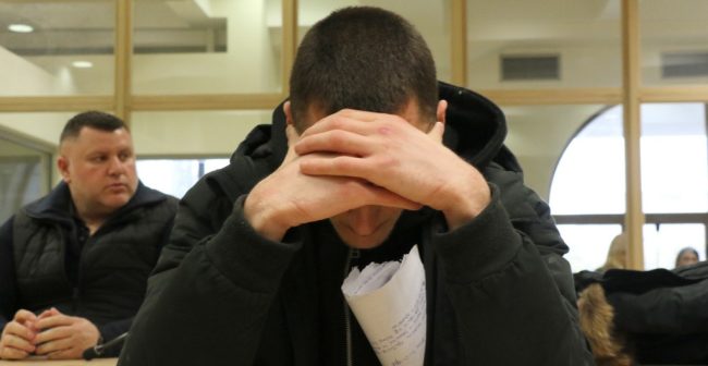 „ЌЕ ЈА УБИЕ МАЈКА МИ“, ПЛАЧЕ 6-ГОДИШНАТА КАТЈА ДОДЕКА БАБА Ѝ ГО ПРИЈАВУВА ВО ПОЛИЦИЈА СИНА СИ СТОЈАНЧЕ ЗА ОБИД ЗА УБИСТВО, СЕ СЛУШНА НА АУДИОСНИМКИТЕ ОД 112