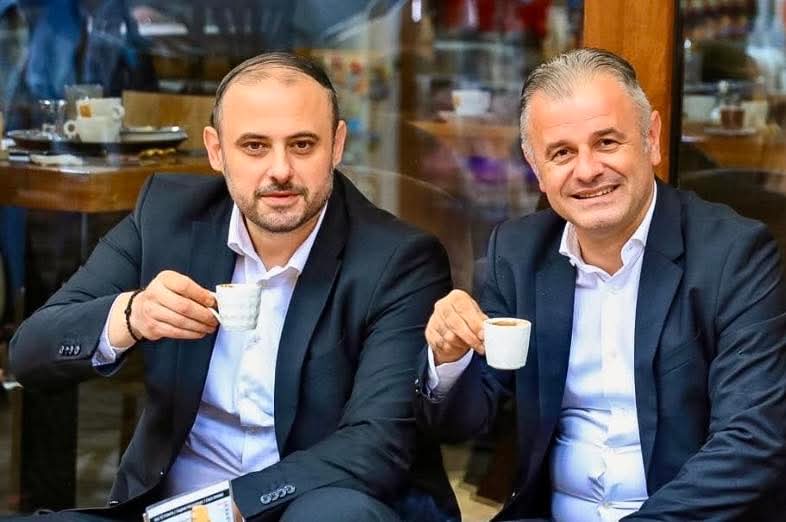 Арсовска: Орце по наредба на уплашените Изет и Висар патеките и седиштата на отворено ги пријавил како дивоградба