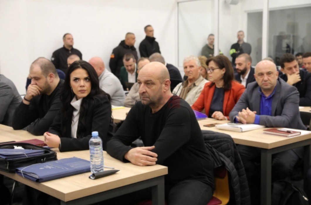 НА ГАЗДА ДЕКО МУ СЕ СЛОШИЛО: Повикана Брза помош на судењето за „Пулс“