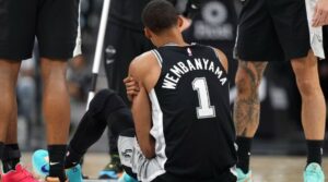 Аларм во Сан Антонио: Се повреди Вембањама