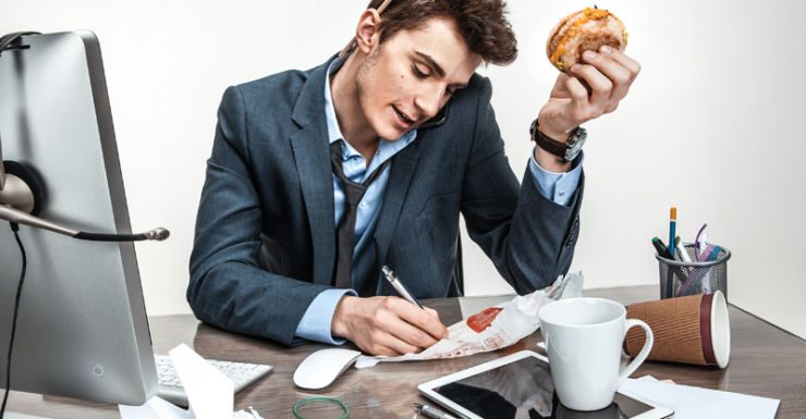 Микро бизнисите ја држат економијата: 81% од фирмите во Македонија имаат под 10 вработени