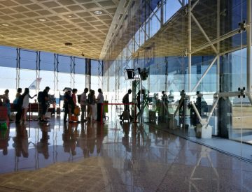 Совет на аеродроми на Европа: Помалите европски аеродроми во ризик поради кризата со гориво