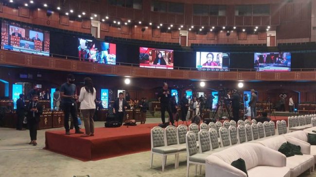 ИРАН СÈ УШТЕ НЕ РЕШИЛ ДАЛИ ЌЕ УЧЕСТВУВА ВО МИРОВНИ РАЗГОВОРИ СО САД, ТРАМП ВЕЛИ ДЕКА ВЕРОЈАТНО НЕМА ДА ГО ПРОДОЛЖИ ПРИМИРЈЕТО