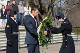 Пет обвиненија за убиство, австралискиот војник Бен Робертс-Смит се суди за воени злосторства
