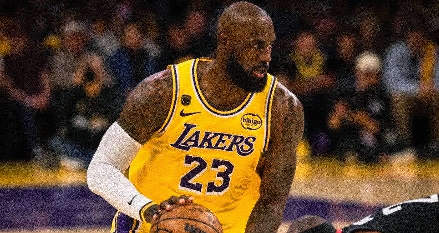 Леброн погоди тројка на 13 секунди пред крај, Лејкерс со пресврт до трета победа! (ВИДЕО)