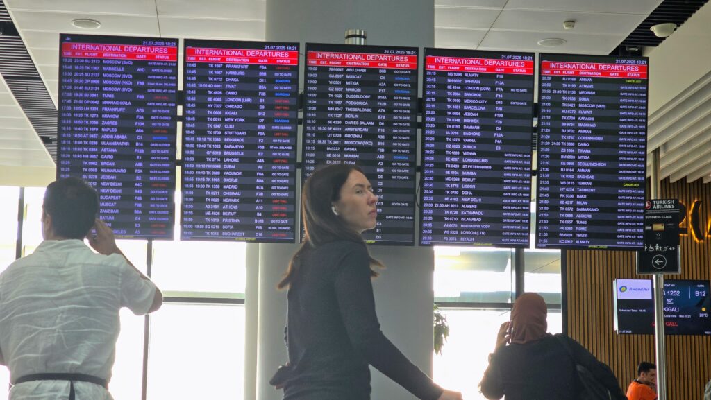 Цените на авионските билети пораснаа за 24%