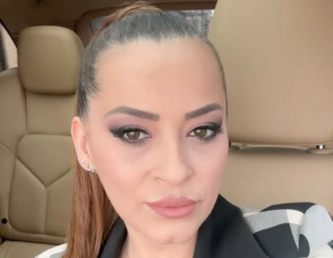 Анета Љумаковска блеска на социјалните мрежи: Пејачката во црн мини фустан за велигденската емисија