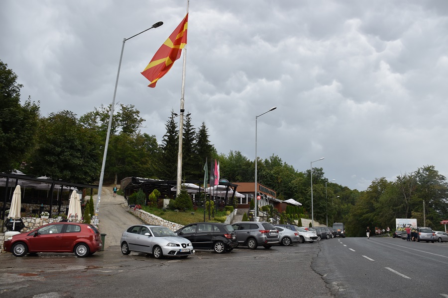 Провејува снег во Маврово и Крушево и на планинските премини Стража и Ѓавато
