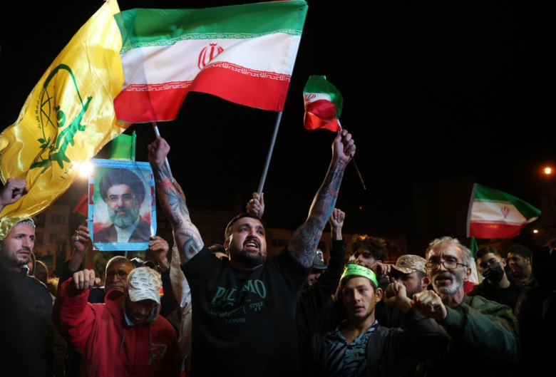 И САД и Иран го слават примирјето како победа