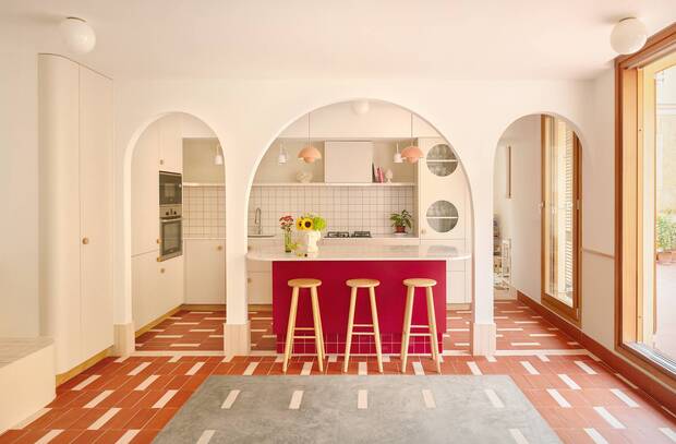 Ходник како централен простор на стан во Валенсија