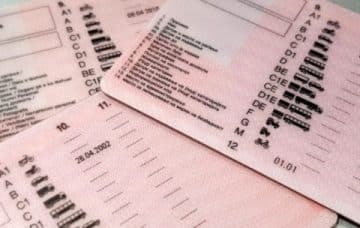 МВР ГИ ДЕМАНТИРА ДЕЗИНФОРМАЦИИТЕ: Нема недостиг на обрасци за возачки дозволи