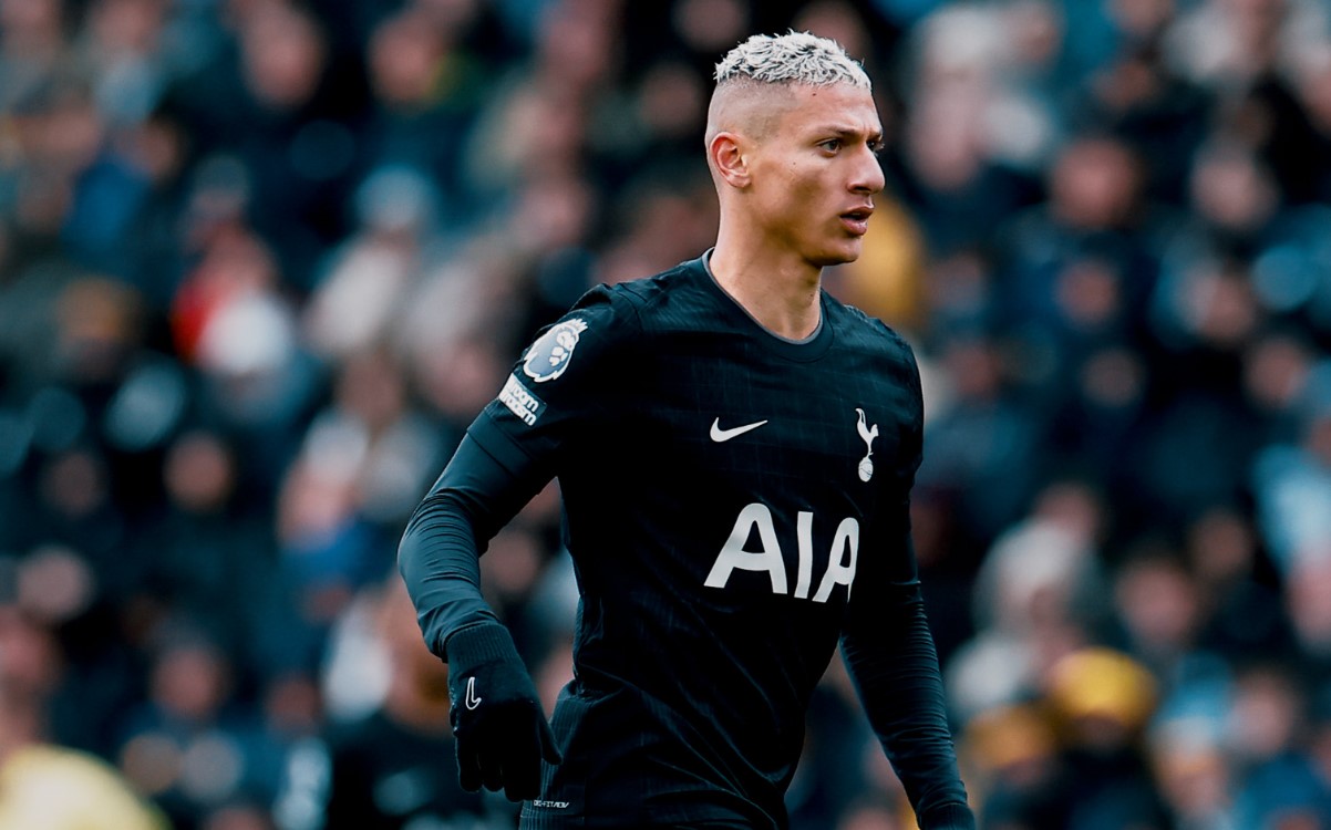 Ришарлисон си ја отвори душата: Бев во депресија, сакав со автомобилот да се забијам во ѕид