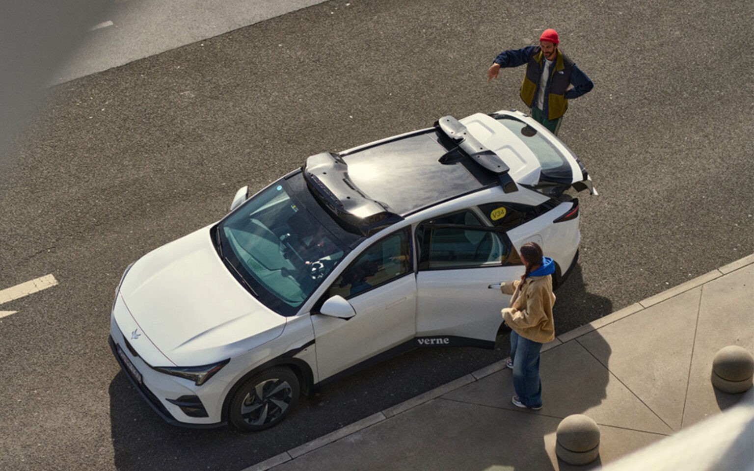 Во Загреб започна возење со роботакси