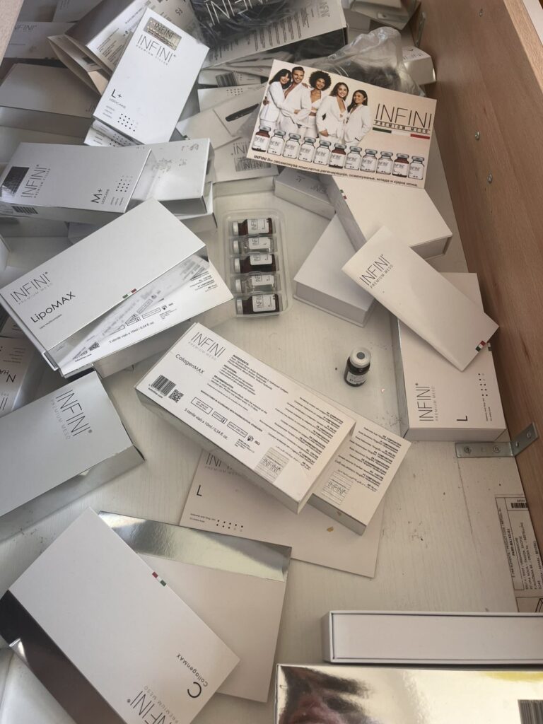 Сузбиени организирани криминални групи за нелегална продажба на лекови и медицински помагала