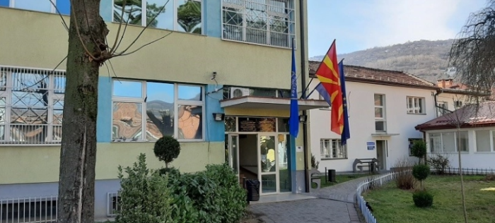 Кривична за Струшкиот градоначалник, именувал директор без соодветно образование и непознавање на англиски јазик