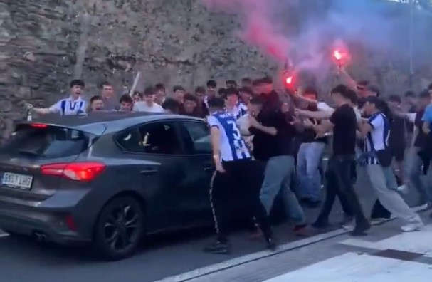 Јак другарски момент за фудбалерот во друштво