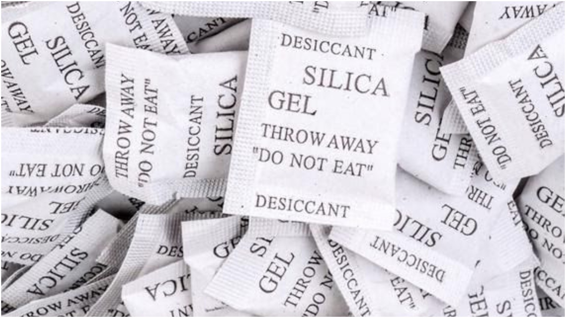 Никако немојте да ги фрлате: Еве за што служат топчињата што ги добивате во облека