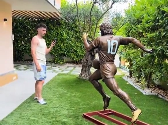 Аргентинска мотивација за Шкотланѓанец од Наполи