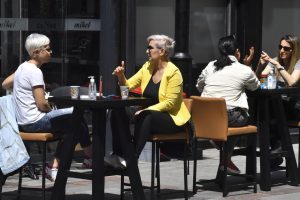 Сонце и облаци и денеска и во викендот: темепратури до 25 степени