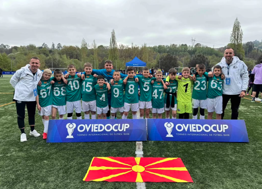 Дечињата на ФК Водно растурија во Шпанија, прво место во две генерации на Овиедо Куп (ВИДЕО)