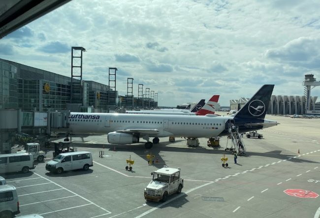 „ЛУФТХАНЗА“ ЌЕ УКИНЕ 20.000 ЛЕТОВИ ЛЕТОВО ЗА ДА ШТЕДИ ГОРИВО