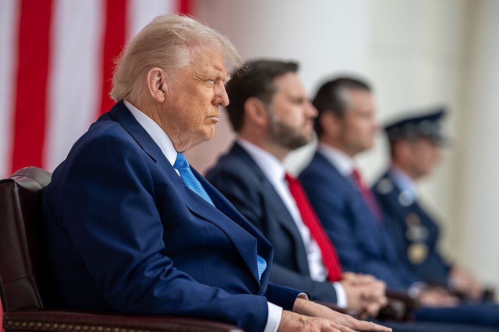 „Телеграф“: Администрацијата на Трамп и натаму без јасен план за Иран