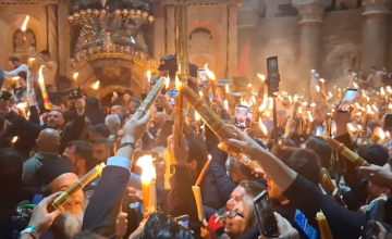 Благодатниот оган и на оваа Велика сабота се појави во храмот на Христовото Воскресение во Ерусалим