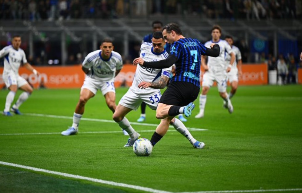 Интер со голем пресврт го елиминира Комо и обезбеди финале во Купот на Италија (Видео)