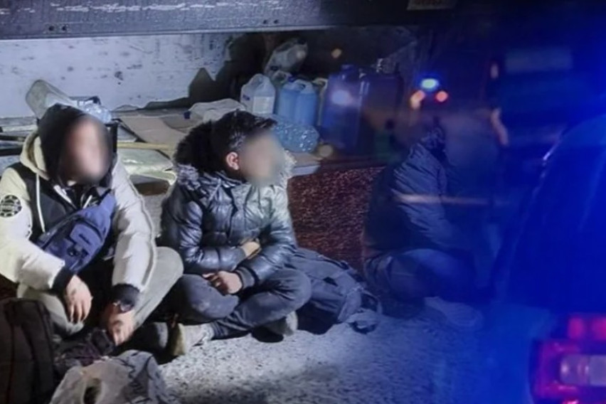 Уапсен шверцер на мигранти во близина на границата со Грција: пронајдени пет лица од Виетнам