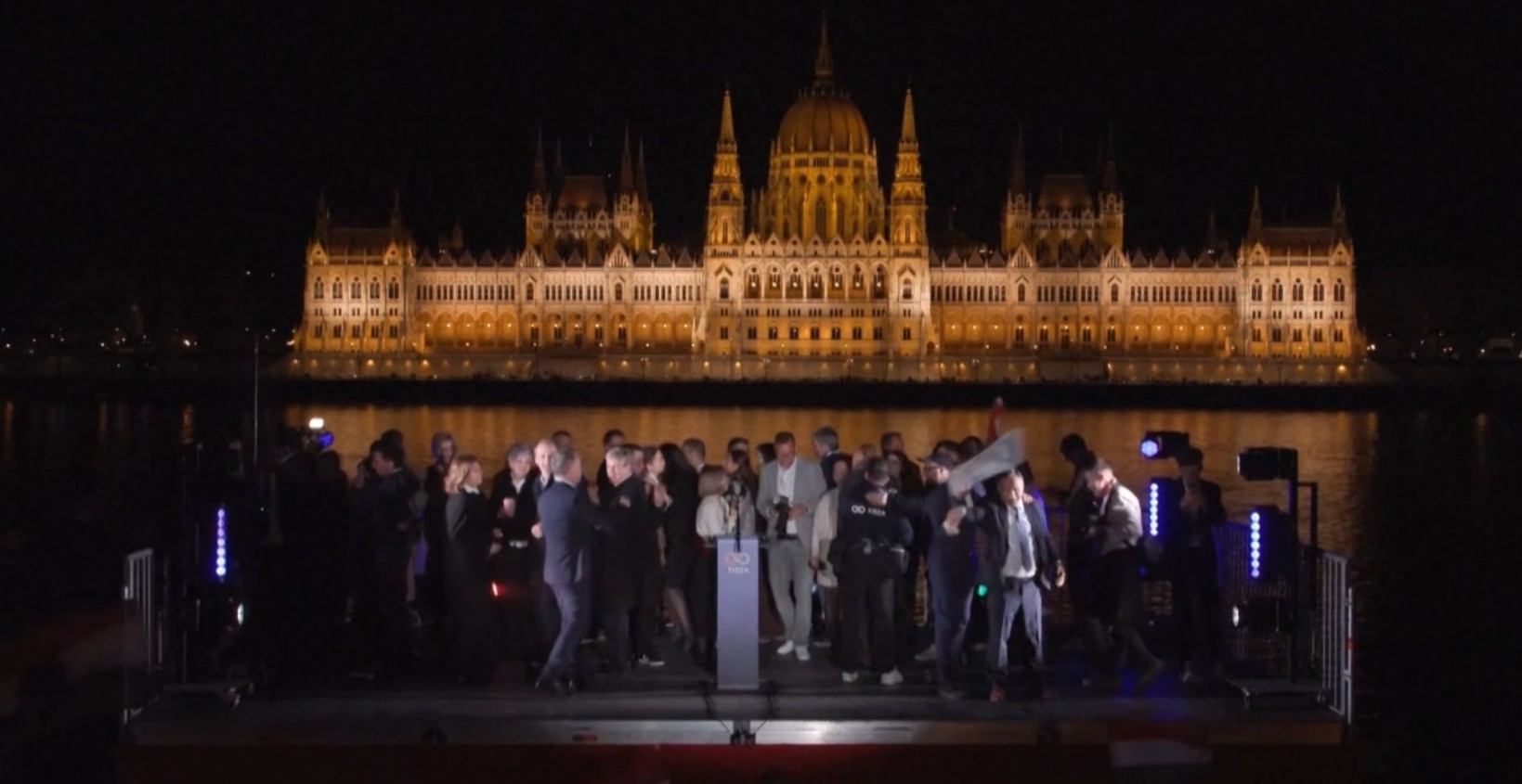 Какви промени носи падот на Орбан?