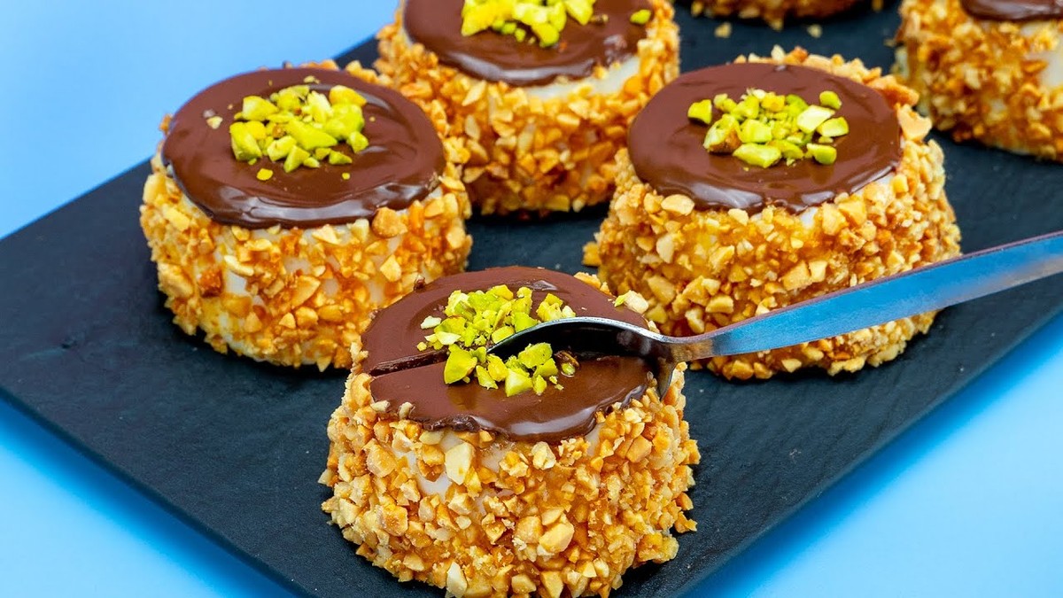 Руски капи – млечна варијанта со неколку состојки и брза подготовка која ќе ги освои сите!