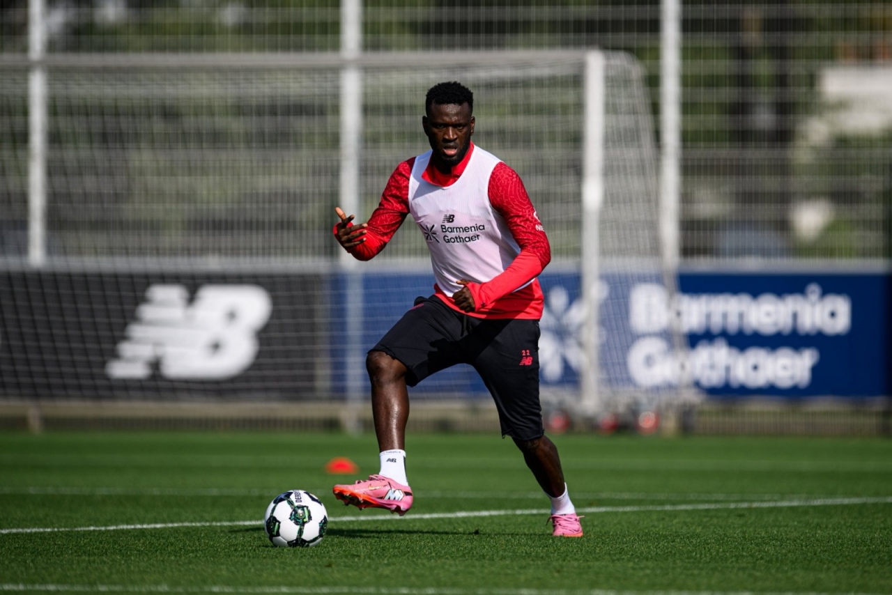 Tребаше да направи трансфер во Милан, а сега не игра затоа што е дебел (ФОТО)