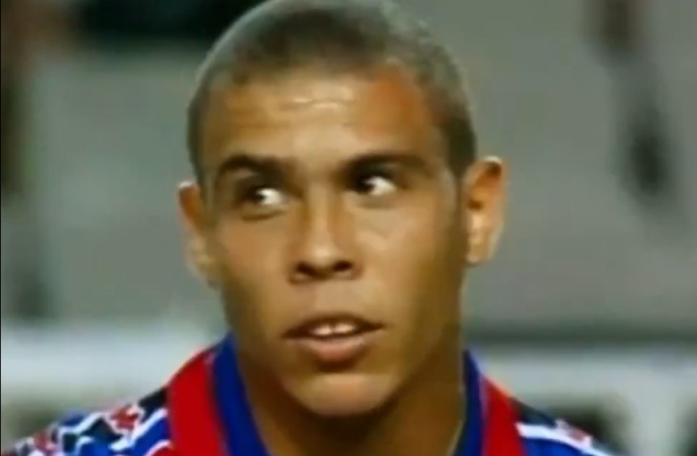 Дебито на Роналдо за Барселона