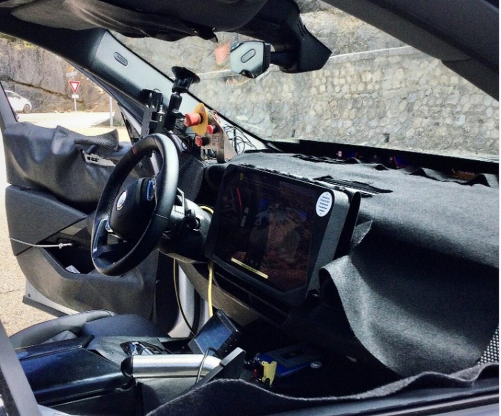 Новиот BMW X5 откри дел од ентериерот